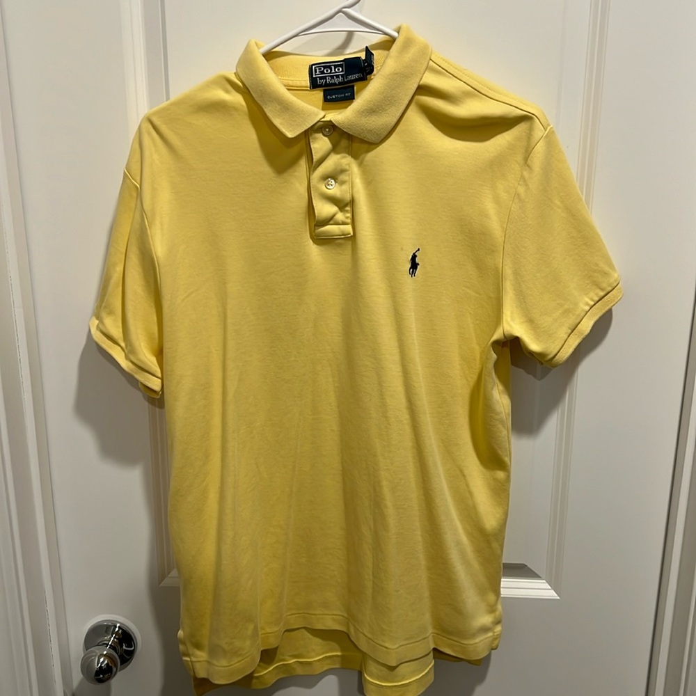Polo by Ralph Lauren custom fit polo size medium